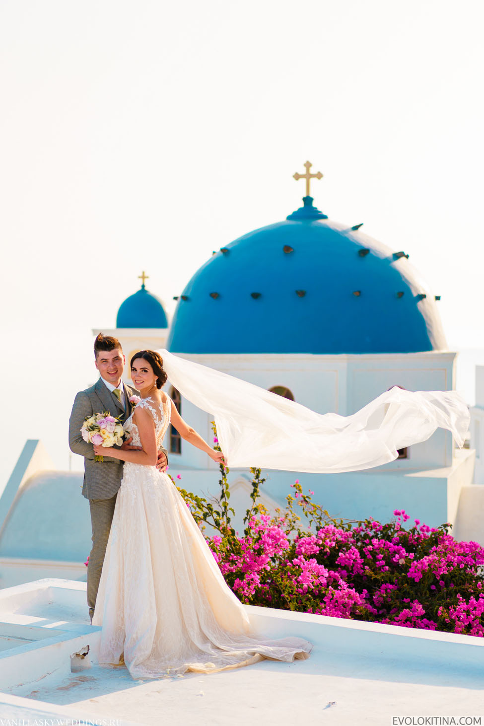 orest_zinaida_santorini_wedding_andromeda_villas