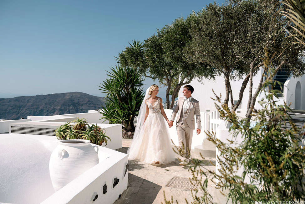 anna_sergey_santorini_greece_wedding_andromeda_villas