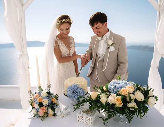 anna_sergey_santorini_greece_wedding_andromeda