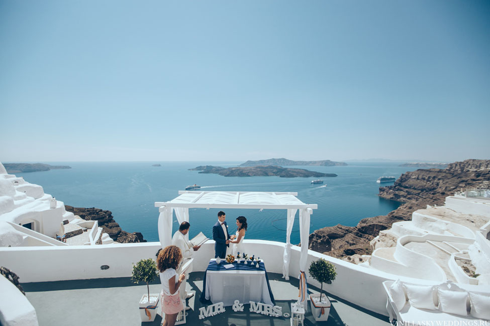 santorini-greece-wedding-package-for-two-persons-anti-crisis