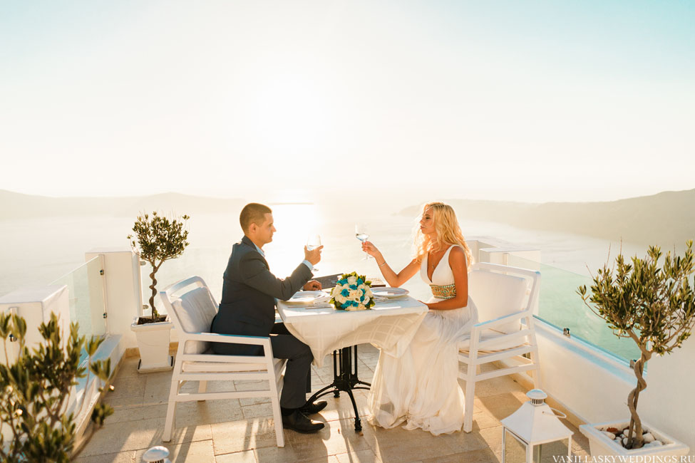 santorini-greece-wedding-package-for-two-persons