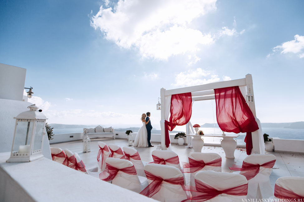 santorini_wedding_andromeda_villas_greece_venue_caldera_cliff_after_pandemia