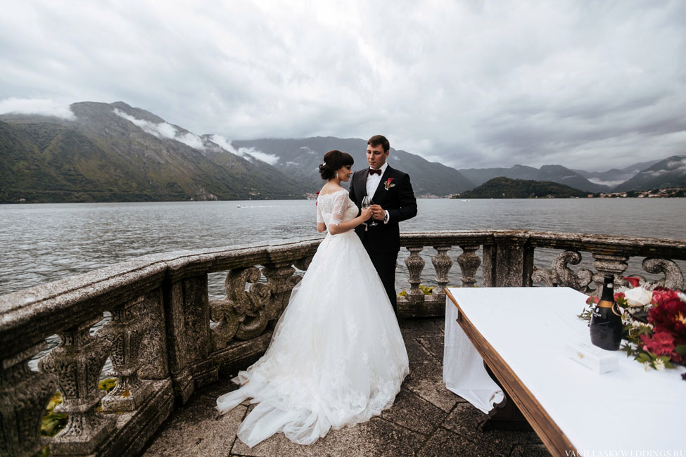 italy-como-lake-tremezzo-wedding-for-two