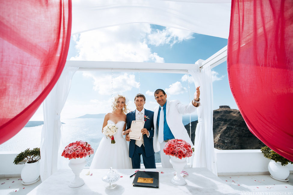 santorini-island-civil-wedding-greece-сivil-documents-russian
