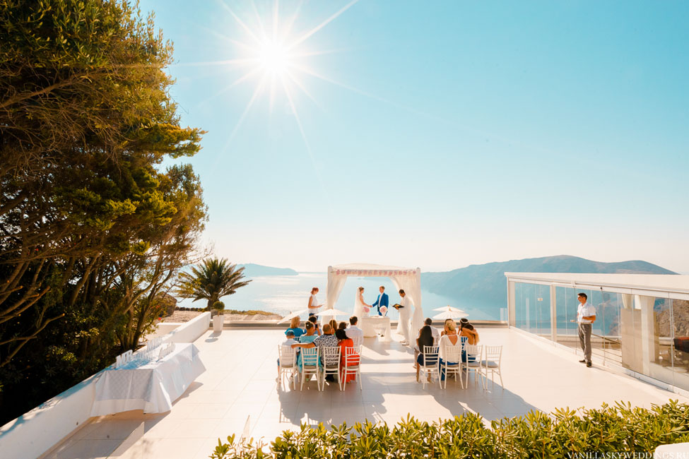 santorini-greece-wedding-package-for-20-persons